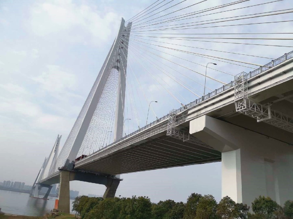 ֬����۰�������Ϳ��